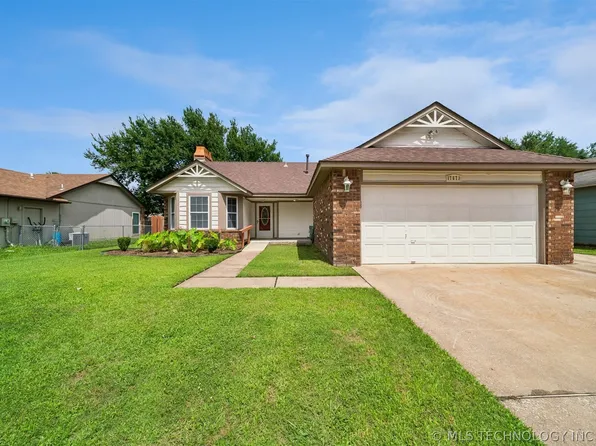 17673 S Tacoma St, Mounds, OK 74047