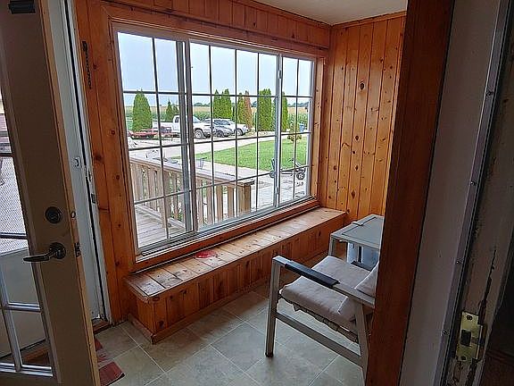 Rear Porch/Mud room