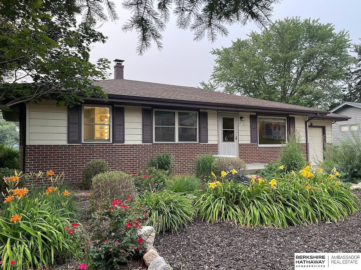 8516 Evans St, Omaha, NE 68134 Zillow