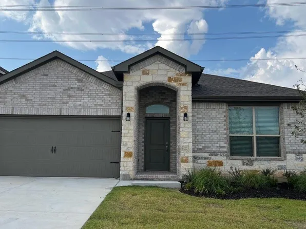 201 Attwater Rd, Rhome, TX 76078