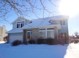 261 Fox Chase Dr N, Oswego, IL 60543