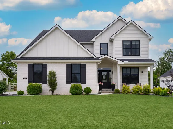 5613 Olive Tree Ln, Monclova, OH 43542
