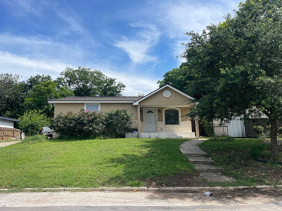 1st image of 146 Frances Jean Dr
