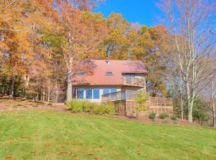 7496 Cumberland Gap Rd, New Castle, VA 24127