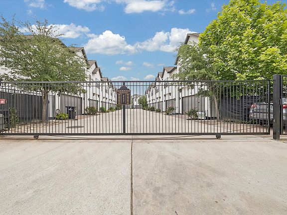 2nd image of 4857 Rich Oak Dr