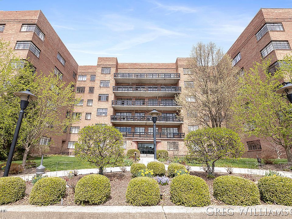 1st image of 505 Cherry St SE APT 410