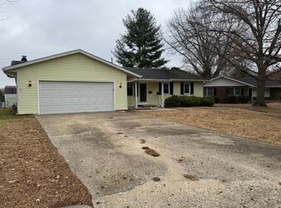 4026 Brookfield Dr, Springfield, IL 62703