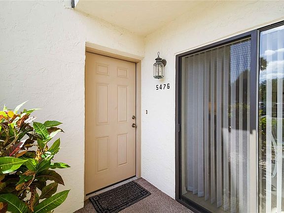 4th image of 5476 Swift Rd #19