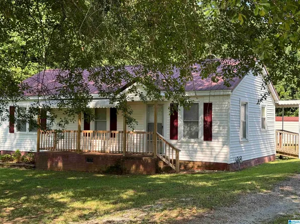 827 Russell Dr, Weaver, AL 36277