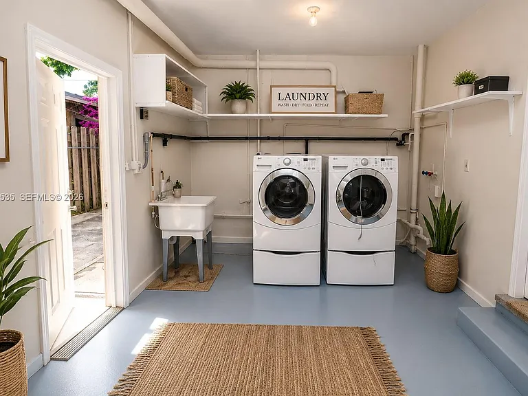 3171 SW 23rd St — Photo 16