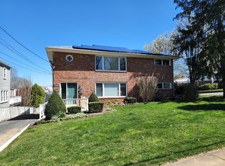 105 Prospect Ave, Red Bank, NJ 07701