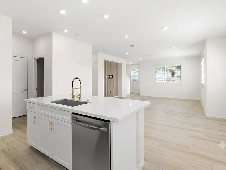 1614 Fig Tree Way — Photo 8