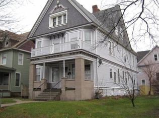 2725A W McKinley Blvd, Milwaukee, WI 53208