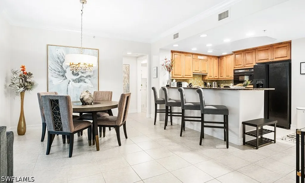 2 bed, 1465 sqft, $11,000 — Photo 3