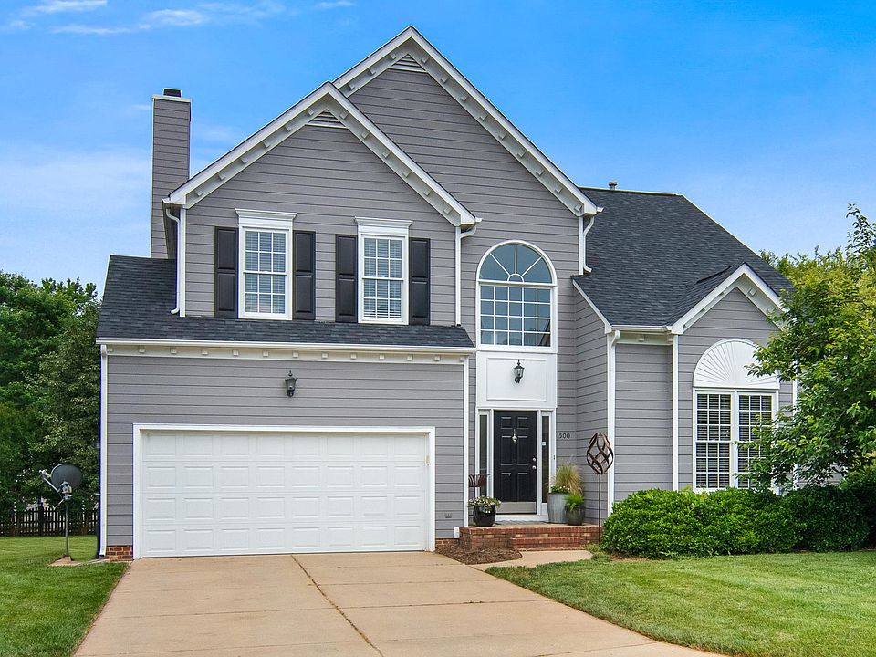 1st image of 500 Fieldstone Ct