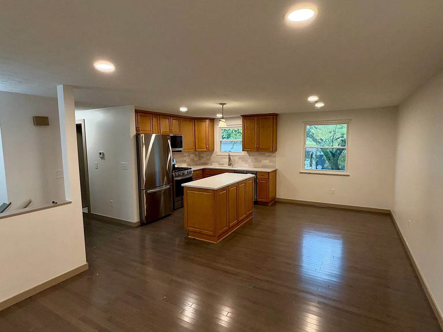 4 bed, 1536 sqft, $2,200 — Photo 3