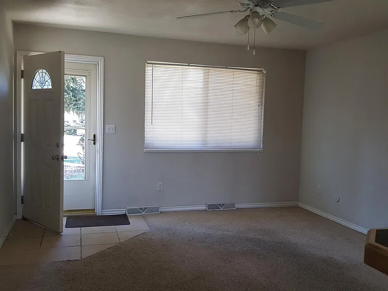 812 Torrey St — Photo 10