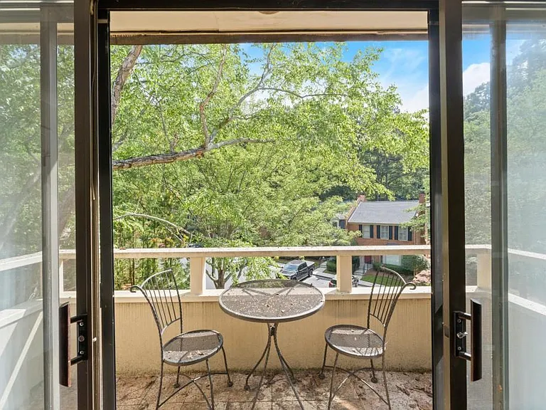 25312 Plantation Dr NE — Photo 12