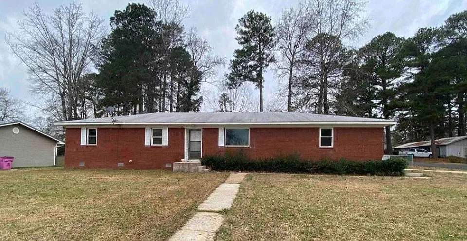 510 Rosewood Dr