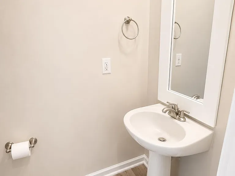 744 Jack Russell Ct — Photo 11