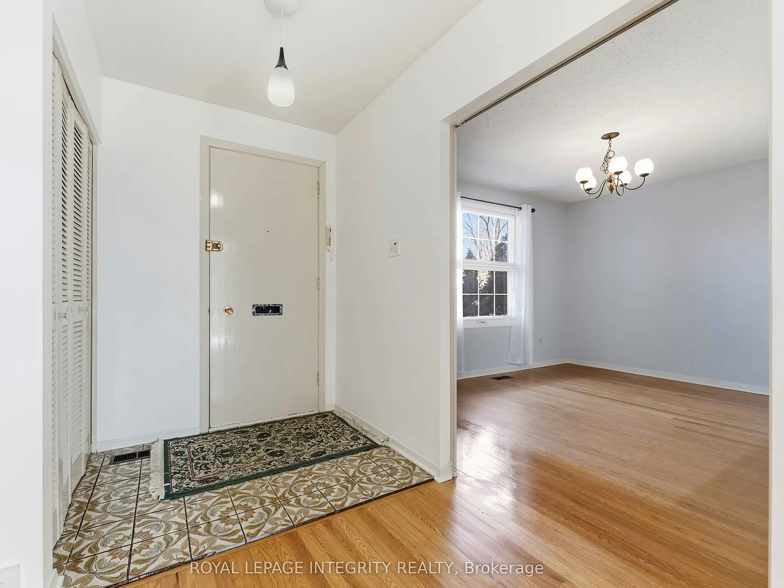 4 bed, $3,400 — Photo 2