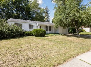 1741 Autumn Ln, Lansing, MI 48912