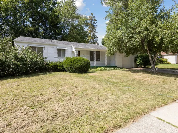 1741 Autumn Ln, Lansing, MI 48912