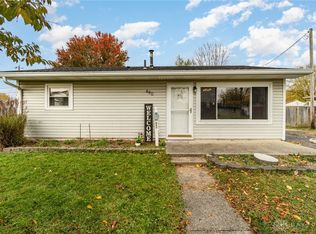 490 Sheelin Rd, Xenia, OH 45385