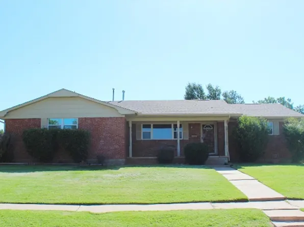 815 NW 50th St, Lawton, OK 73505