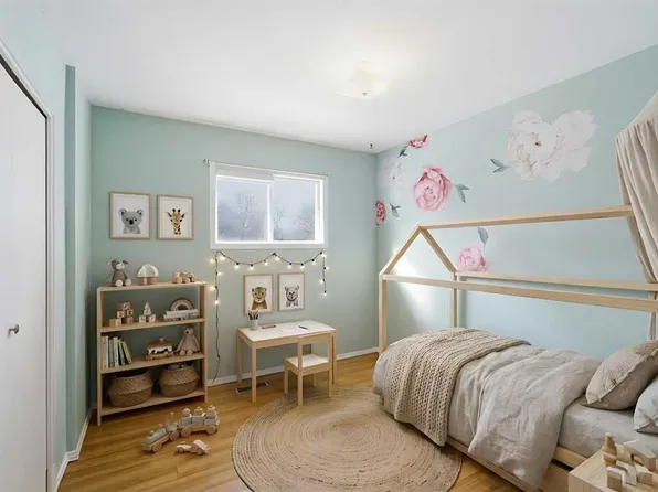 6008 SW 54th Ave, Camrose, AB T4V 4G6