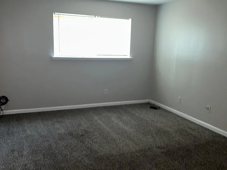 2060 Oak Park Ln — Photo 10