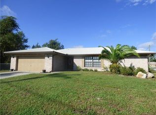 1916 Laredo Dr, Deltona, FL 32738