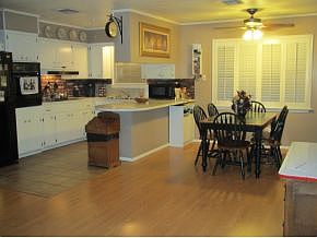 4th image of 50 Heritage Dr