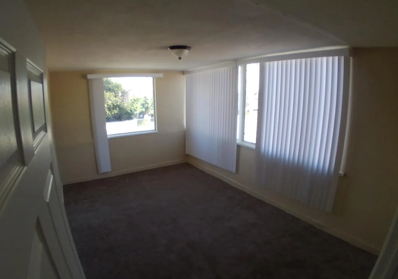 4 bed, 1200 sqft, $2,950 — Photo 4