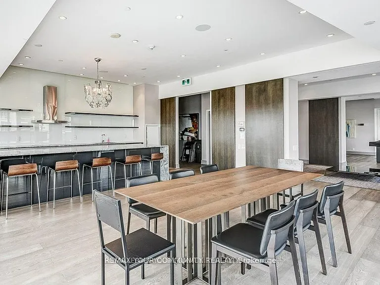 1815 Yonge St #602 — Photo 22