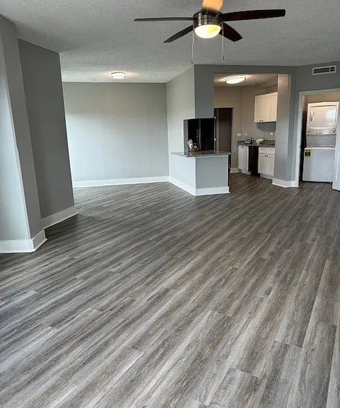 Clear Lake Place — Photo 69