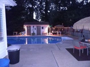 1105 Luke Dr, Virginia Beach, VA 23464