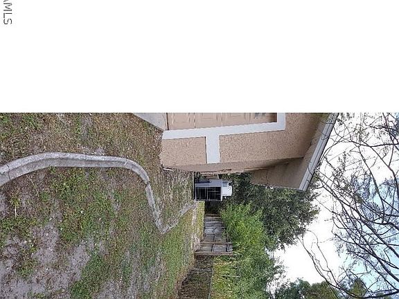 4th image of 3708 2nd St W