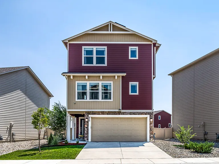 975 Cana Grv — Photo 1
