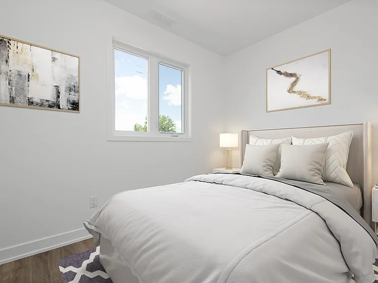 9 Spadina Ave #2 — Photo 7