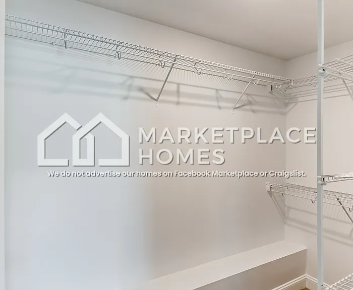 534 Somerset Ln — Photo 16