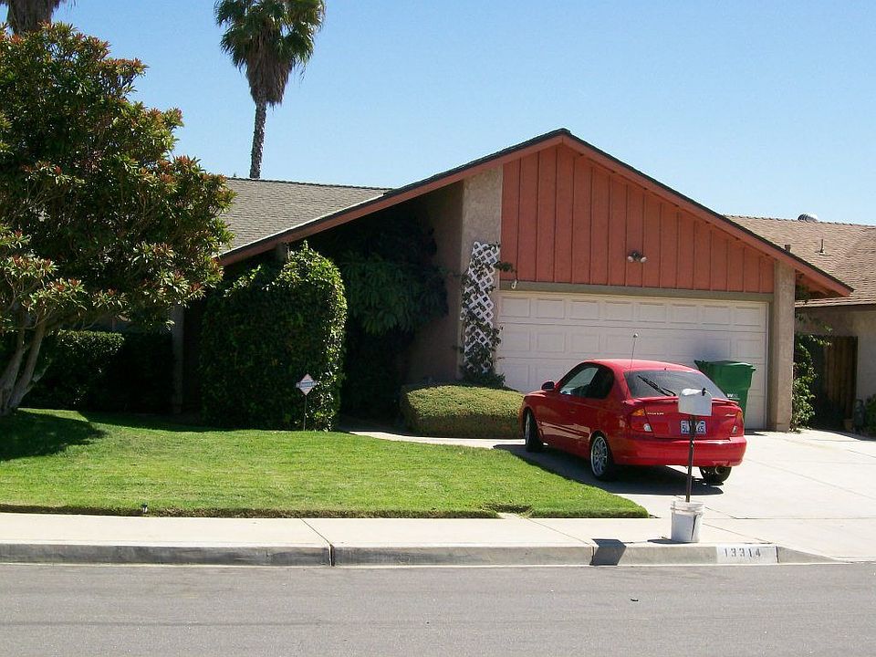 Courtesy of Park Place GMAC Real Estate