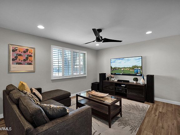 5th image of 7617 E MONTECITO Avenue