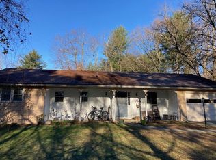 3 Montgomery Ave, Holyoke, MA 01040