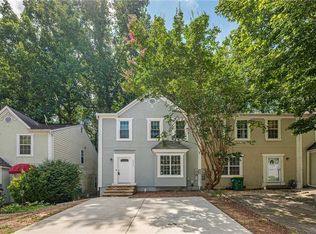 6614 Meadow Green Cir, Peachtree Corners, GA 30092