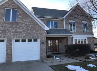 80 Pelican Bay, Roselle, IL 60172