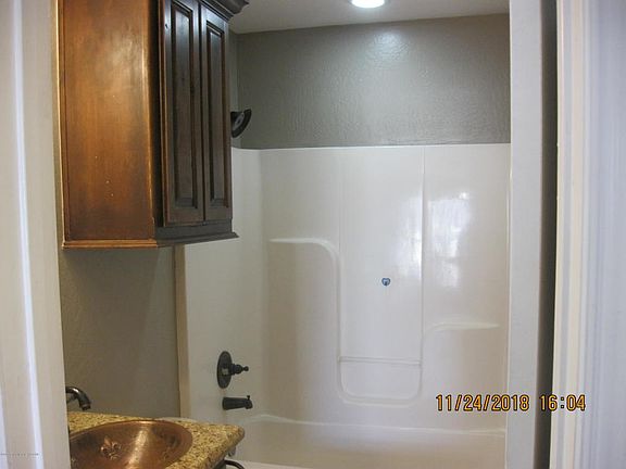 4th image of 810 N Grant St