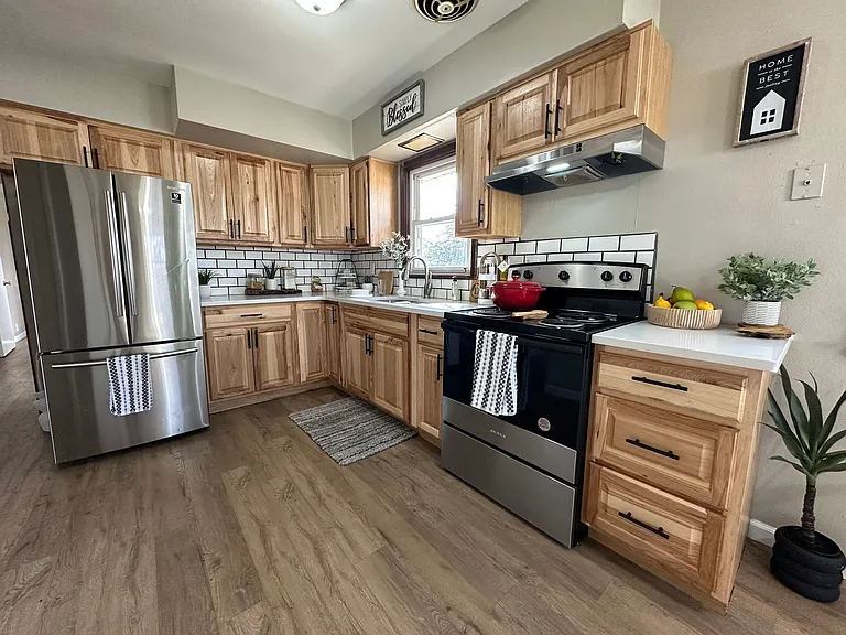 4039 Niles St — Photo 13