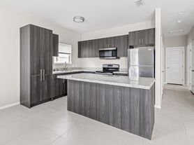 1405 Alta Vista Drive - 4