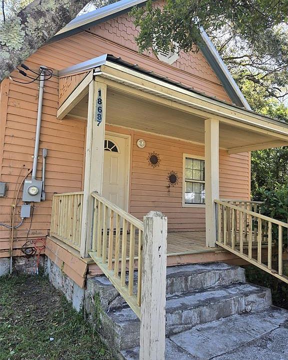 1st image of 18687 NW 246th St